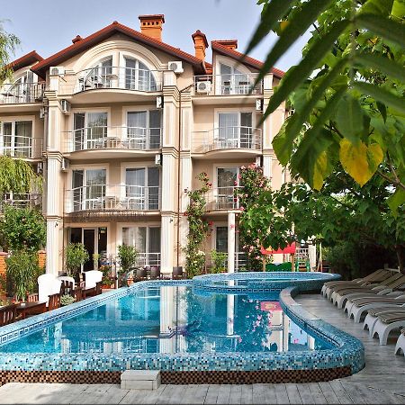 Pharaon De Lux Hotel Zatoka Exterior photo