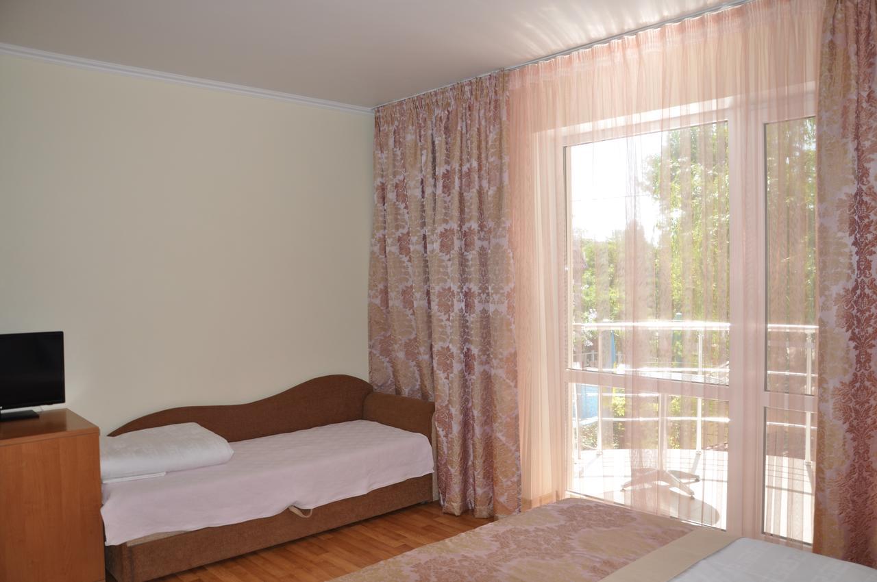 Pharaon De Lux Hotel Zatoka Exterior photo