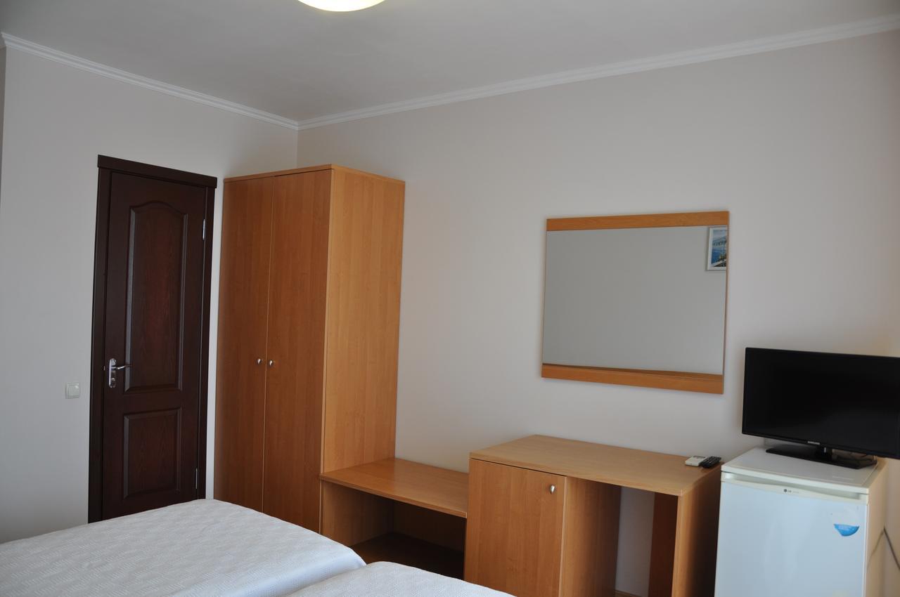 Pharaon De Lux Hotel Zatoka Exterior photo